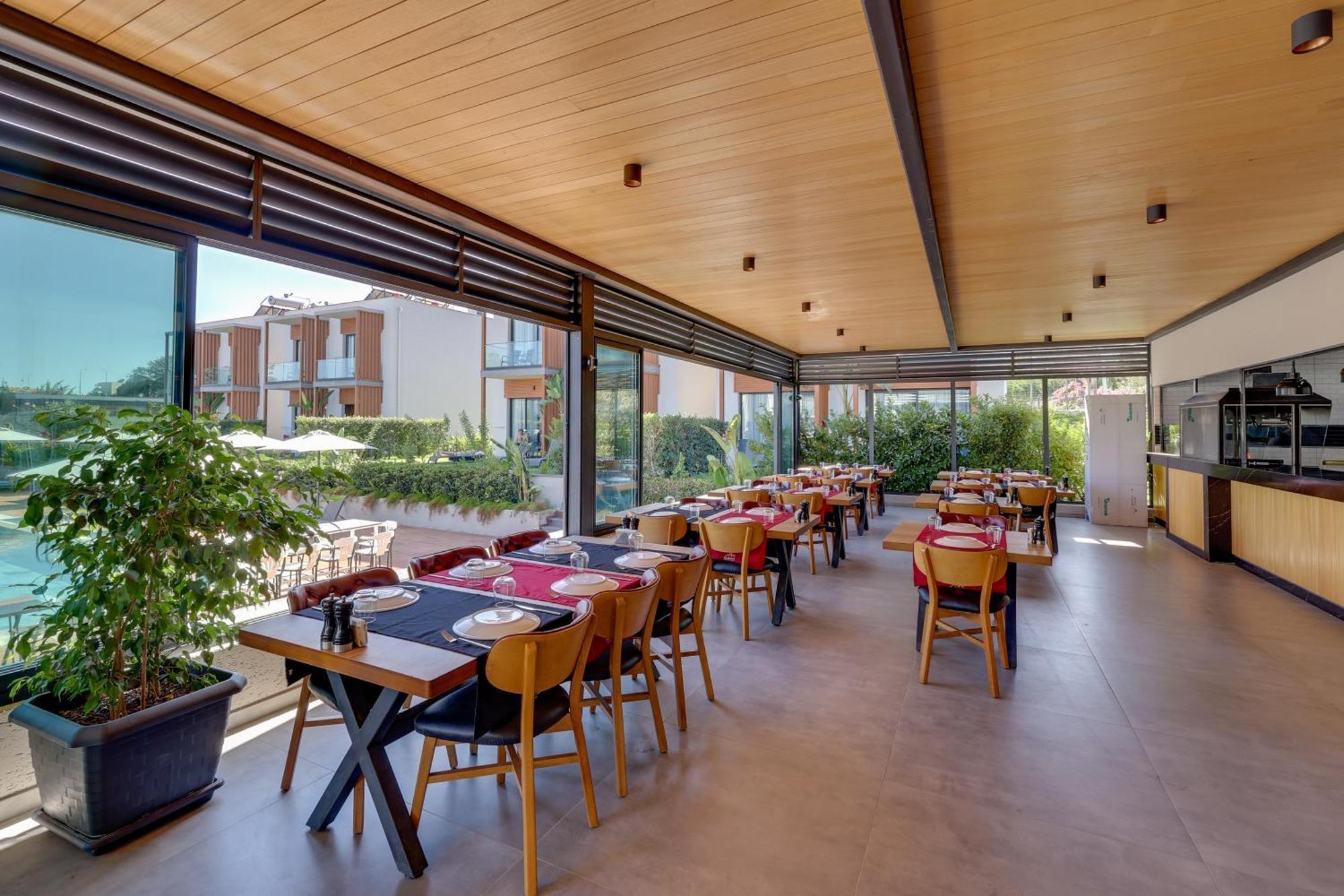 Celeste Bella Luxury Hotel & Spa Ortakent Exteriör bild
